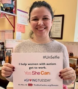 Amanda with Giving Tuesday unselfie
